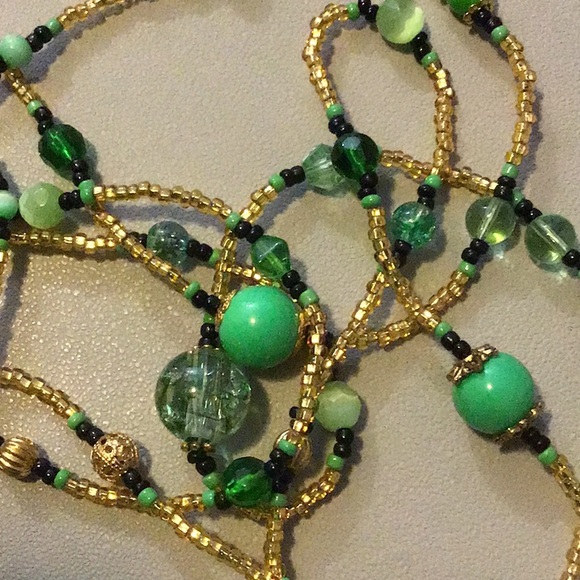 X-tra Long Light Weight Necklace 50" green & gold, handmade, OOAK, NWOT ... x6 - Picture 4 of 6